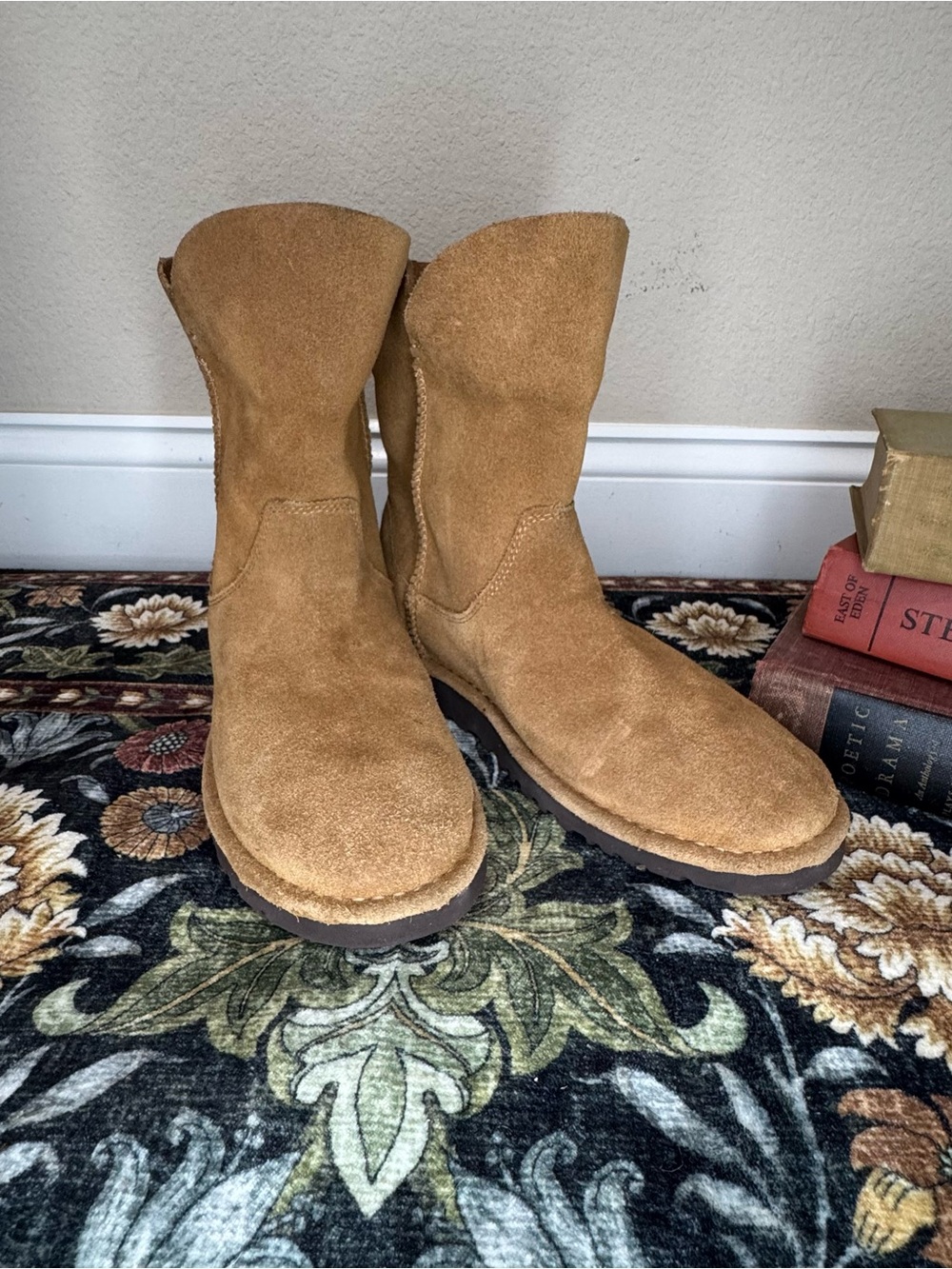 UGG | Alida Suede Tan Unlined Boots Size 9 - Picture 11 of 12